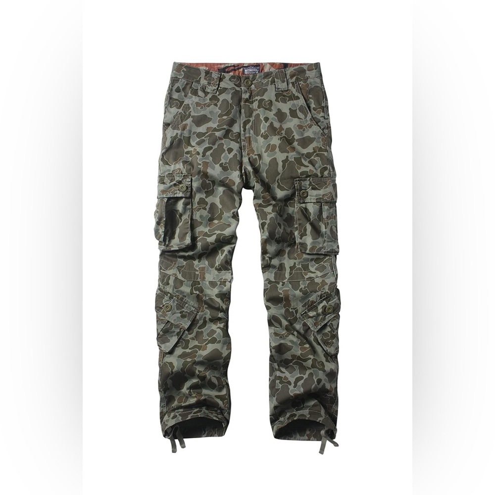 New with Tags Wild Cargo Pants Size 33